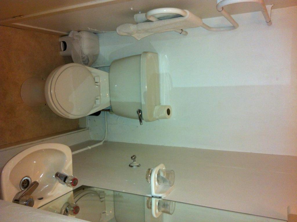 Carronbridge Guest House Kilsyth Номер фото